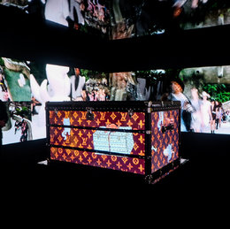 Melirik Perjalanan Louis Vuitton Melalui Time Capsule Exhibition