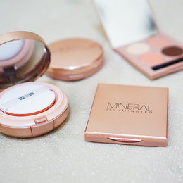 Get The Illuminating Glow With VOV Mineral Illuminated