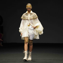 Intip Konsep Hian Tjen X Make Over Di Panggung Mode Dunia Arab Fashion Week 2022/2023