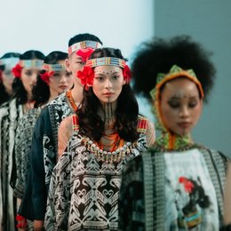Dukungan Y.O.U Beauty terhadap Industri Fashion Tanah Air