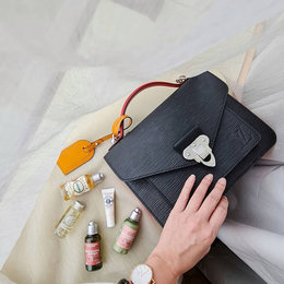 Online Shopping For Preloved Designer Bags: Dos & Don’ts