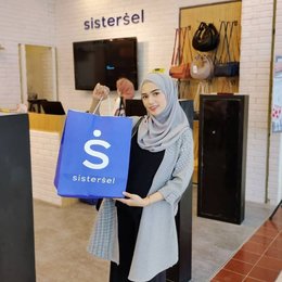 Sistersel, Multi-Brand Store Dengan Koleksi Fashion Dan BeautyTerlengkap