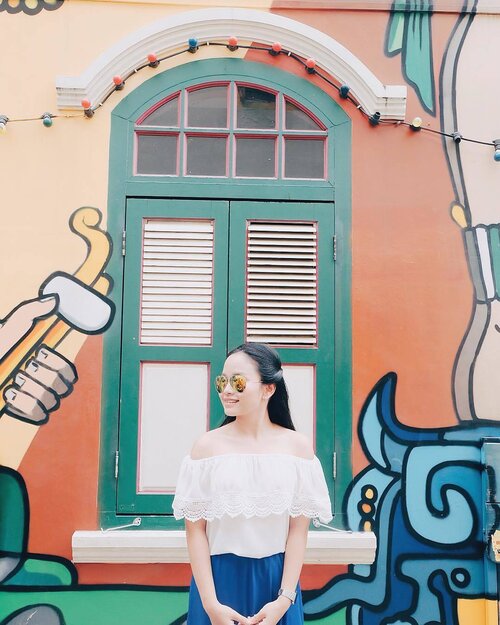 <div class="photoCaption">4 new travel posts about Singapore up now at ❤️ Hoping you could all drop by! #hkristinetravels #clozette</div>