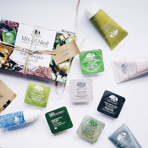 <div class="photoCaption">Fans of @origins.sg Mask will be excited to find their masks now in portable mask pods!🍃 I'm definitely bringing them to my upcoming trip because they're so small and easy to bring around. For now, you can choose 6 of them at only $20 with any $80 purchase of #originssg products! PS: While stock lasts! Available at Origins NEX, ION and Centrepoint.</div>