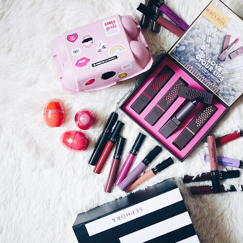<div class="photoCaption">It's all about lips 💋💋💋 today! Playing around with the new launches on @sephorasg. #sephorasg Cream Lip Stain in particular surprised me the most with its highly pigmented colour payout just by one swatch! Swipe left to view all the swatches. Also featuring their #KissMeBalm for lips hydration, and @burtsbees Lipsticks 💄.</div>