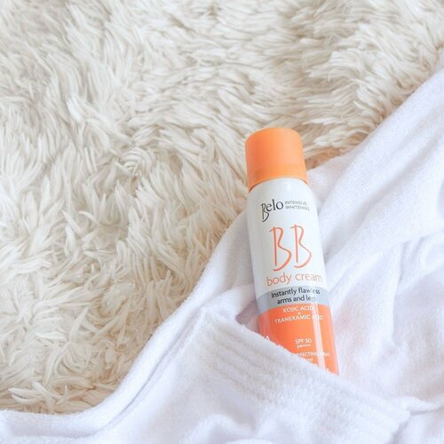 <div class="photoCaption">This @Belo_essentials Body Cream Spray is key the ingredient to my instant flawless skin! This is why I've been wearing a lot of skirt, dress, shorts lately. Check out my current blog post to learn more about it! Thanks to @SampleRoomPh for sending me this one to try out. 😍😍😍 #BeloBBBodyCream #FlawlessInAFlash #clozette</div>