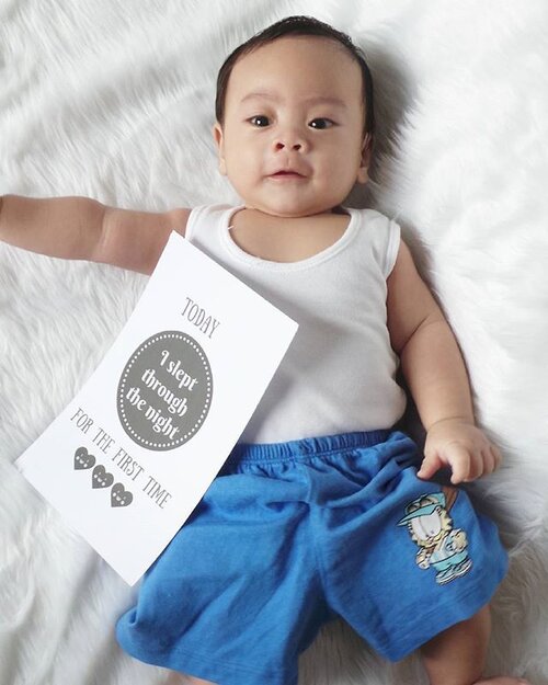 <div class="photoCaption">06-28-17 - Someone slept through the night for the #firsttime 😊
Good job our #GAVINator 😘
#GAVINtures #baby #babyboy #instababy #vscocam #vscoph #igers #igersmanila #blogger #bloggerph #mommyblogger #mommydiaries #teamshirubi #clozette 👑</div>