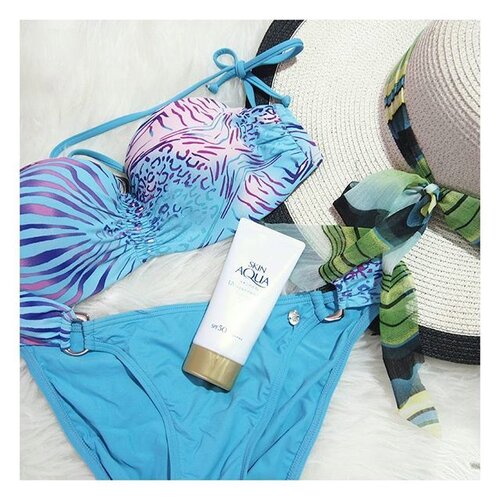 <div class="photoCaption">Enjoy the most in this summer, but remember to protect your skin with sunscreen!
#clozette #beauty #fashion #flatlays #skinaqua #summer #lifestyle #skincare #holiday #flatlay #instabeauty #potd #igmalaysia #bblogger #fashionblogger #bloggermalaysia</div>