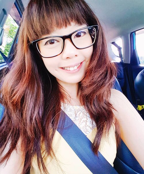 <div class="photoCaption">Smiling in anticipation - countdown 1 more day to #mitsuekitravels! Winter season, here we come (too bad no snow!) (:
.
p.s Recommendations welcomed for Melbourne! .
Blog updated with my Seoul travelogue: http://bit.ly/mitsuekitravels .
#clozette #selfie #selca</div>
