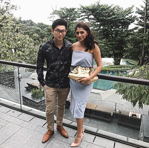 <div class="photoCaption">Thank you love for the best birthday weekend ❤️
.
.
.
.
.
.
.
.
.
.
.
.
#ldr #vscostyle #cheapmonday #detailsoftheday #pomelofashion #pursuepretty #vscophile #wiwt #darlingdaily #flashesofdelight #livelittlethings #finditliveit #postthepeople #pursuitofportraits #Zara #outfitoftheday #asos #streetstyleluxe #postitfortheaesthetic #styleiswhat #clozette #clozetter #stylexstyle #ootdwatch #sgfashion #sgstyle #fashionblogger #vsco #fashionista #streetstyle</div>