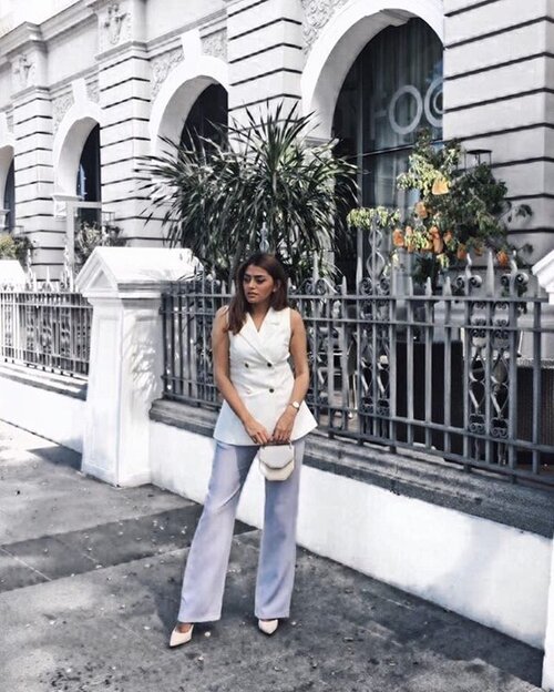 <div class="photoCaption">A few weekends ago in @vgystore's trench top and lilac pants, which has such an amazing fitting 👍🏼💙
#vgystore #vgyootd #vaingloriousyou .
.
.
.
.
.
.
.
.
.
#ootdsg #thatsdarling #beauthentic #whatimwearing #lookoftheday #lookbook #ootd #stylegram #sgfashion #m2malletier #streetstyle #realoutfitgram #outfitoftheday #clozette #clozetter #stylexstyle #fashiondiaries #lookdujour #wearitloveit #lovelysquares #detailsoftheday #fashionbloggerstyle #fashionblogger #fashioninfluencer #sgfashion #igsg #sgstyle #vsco</div>