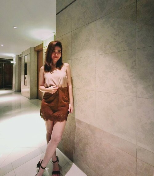 <div class="photoCaption">Better an oops than a what if
〰〰〰〰〰〰〰〰〰〰〰〰〰〰 #sgig #sgblogger #wiwt #asian #girl #clozette #ootd #instadaily #qotd #dailyquotes #sg</div>