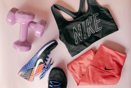 <div class="photoCaption">Today's workout companions! Check out the new Nike Zonal Strength Tights that are specially made for performance making it the perfect gear for fitness and workout routines.
#Clozette #NikeTights #WorkoutOOTD #DoYouBelieveInMore</div>