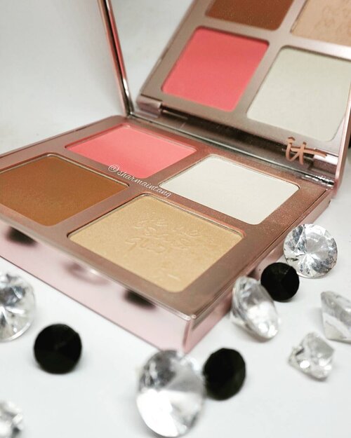 <div class="photoCaption">I vividly remember how impressed I was when I first used this palette. The bye bye pores powder is incredible! The bronzer, blusher and highlighter are good additions and as a whole, this is a palette that I definitely recommend!
Gonna take a nap cause that's what holidays are all about, right?
#clozette #igmakeup #instamakeup #sgmakeup #sgblogger #beautyblogger #bblogger #motw #makeuplover #makeupaddict #makeupcrazy #makeupjunkie #makeupporn #wakeupandmakeup #meccabeautyjunkie #hudabeauty #flatlay #makeuphoarder #makeupmess #makeuphaul #makeup #sephora #beatthatface #lipstickjunkieforever #palette #instalike #glam #jenesaisquoi #itcosmetics</div>