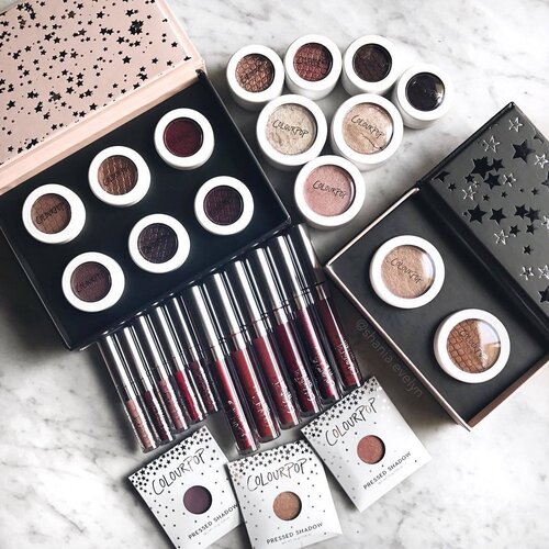 <div class="photoCaption">Colourpop obsessed!😛 @colourpopcosmetics #ColourPopMe
Super Shock Shadows, Lippies, Super Shock Cheeks, Pressed Shadows — I LOVE THEM ALL!!
-
#clozette #flatlay #whywhiteworks #colourpopcosmetics #colourpop #instabeauty #igsg #makeuplover #slave2beauty</div>