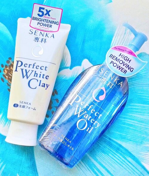 <div class="photoCaption">Heard of Senka? Our Beauty Writer, Sharon, swear by it especially the Perfect Watery Oil makeup remover.
Read more about it on the #blog (link in bio @stilettoesdiva)
...
📸 by @sharonelsiem
.
.
#makeup #senka #senkamalaysia #makeupremover #cleanser #cleansingoil #beautyreview #beautyblogger #blogger #review #clozette #divainmebeauty #instadaily #instabeauty #beauty</div>