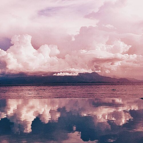<div class="photoCaption">Infinity pools, the beach and pink skies.#vsco #sunset #travel #instadaily #wanderlust #vscocam #vscophile #beach #island #life #philippines #igers #photography #travelph #photooftheday #pink #love #summer #summervibes #tropical #nature #instagood #blogger #bloggerph #lfl #fff #travelphotography #clozette</div>