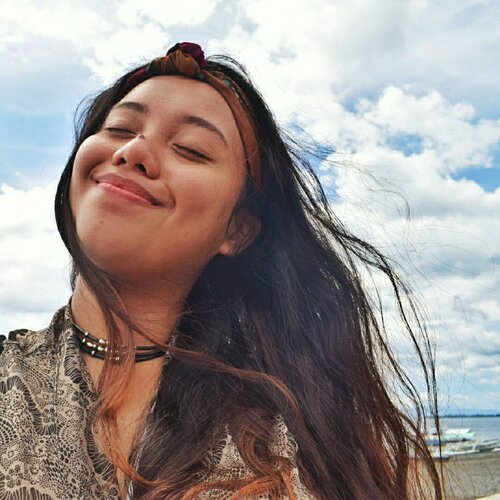 <div class="photoCaption">This gypsy heart just needs to wander. 💛 #bloggerbandfam
.
#vsco #vscocam #inspo #boho #bohostyle#summer #instadaily #potd #lfl #collabph #fff #bloggerph #makeup #life #fashion #style #instadaily #blogger #clozette #hair #photography #ootd #outfit #ootdph #outfitoftheday #photooftheday #travel #wanderlust #igers</div>