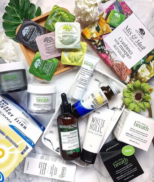 <div class="photoCaption">Some weekend detox and skin TLC in the form of skin masks (@origins.sg ), hair love (@botanicals_freshcare ), internal nourishment (@fanclsingapore ) and new skincare from @lovephilosophy ! The weekend is over tho. Boohoo 😫 -
-
-
#botanicalsfreshcare #originssg #origins #lovephilosophy #philosophy #fancl #fanclsg #beauty #beautyblog #beautyblogger #clozette #beautyaddict #bblogger #instabeauty #beautyjunkie #trendmood #skincare #skincareblogger #igbeauty #sgigbeauty</div>
