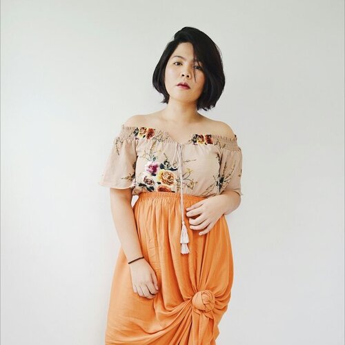 <div class="photoCaption">Feeling in Bali.
Top&Skirt: @zaful
#qingsstyledotcom #clozette #pampangabasedfashionblogger
#PampangaBloggers #stylefeedph #pilipinasootd @phstreetstyle</div>