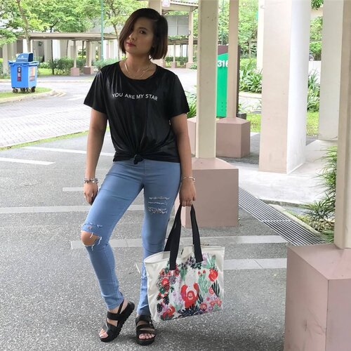<div class="photoCaption">A daily portion is really all we need. We do not need tomorrow's supply, for that day has not yet dawned, and its needs are still unborn. -Charles Spurgeon #dailyquotes #quoteoftheday #instafashion #fashiongram #lookbook #lookbooksg #ootd #fashiondiaries #fashion #clozette #clozetteco #style #sgigfashion #outfit #stylegram #instafashionista #instaoutfit #instastyle #fashiondaily #outfitpost #instagood #photooftheday #wiwt #dailyig @top_insta_brandsy</div>