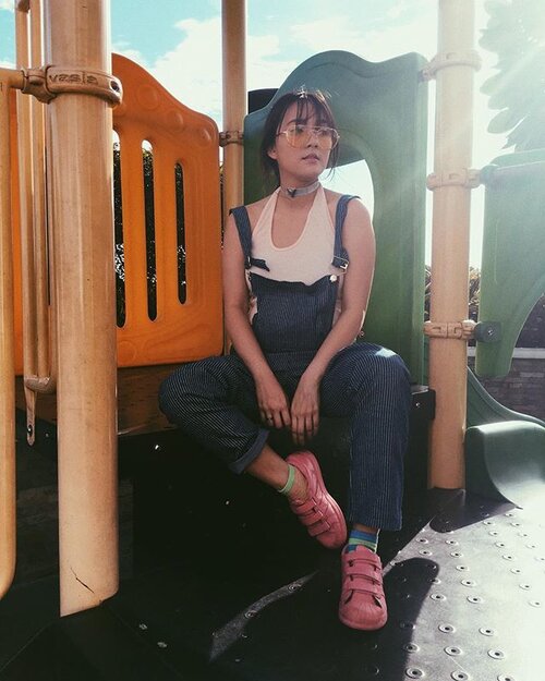 <div class="photoCaption">Play💕 #vsco #vscocam #vscogang #clozette 📸 @joms_santilices #ootd #ootdshare #ootdwomen</div>