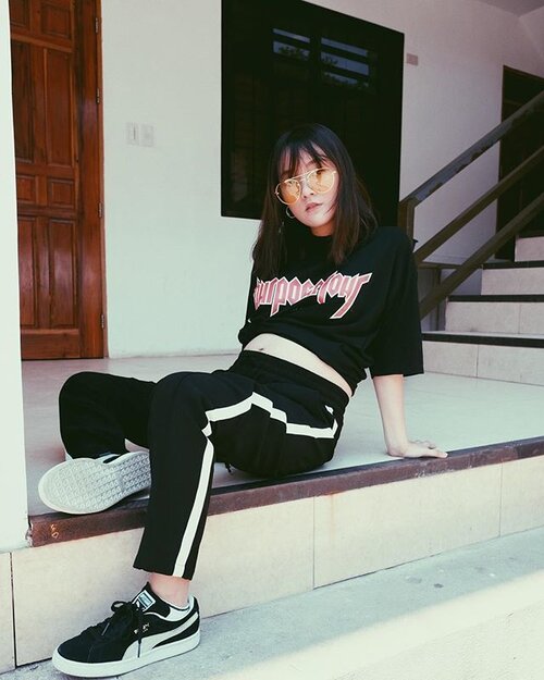 <div class="photoCaption">Happy Momma👶🏻 ❤️ 📸 @jossahtecson @clozetteco #clozette #vsco #vscogang #vscocam @fujifilmph @fujifilmphlifestyle #fujifilm #fujifilmph @stylefeed.ph @pilipinasootd #stylefeed #ootd #ootdshare #ootdwomen #fashionblogger #fashiondiaries #fashionblog</div>
