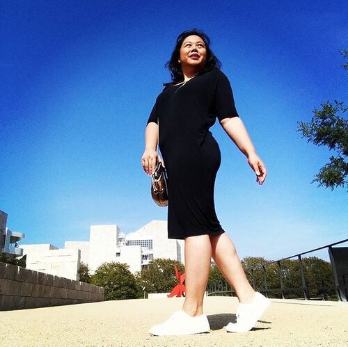 <div class="photoCaption">Dream of going to The Getty Center: FULFILLED
#clozette #clozetteplussize #littleblackdress #tretorn #plussizephilippines #plussizefashion #plussize #plumpinay #ootdplusph #www30daysofgiving</div>