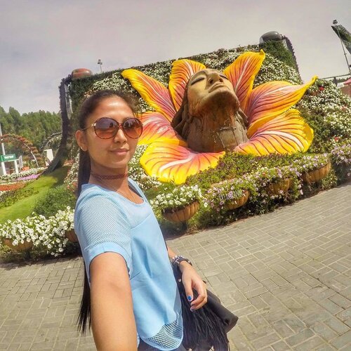 <div class="photoCaption">Youtube: TAUYANM Blog link on my bio 💋 @dubaimiraclegarden #dmg #mydubai #gopro #goprome #goproselfie #goprohero4 #yallagopro #dubai #igers #dubaiblogger #uaebloggers #igersdubai #igersmanila #igers #travel #travelblogger #likesforlikes #f4f #liketkit #travelphotography #wanderlust #followme #youtube #vlog #visitdubai #dubaitourism #clozette #goprotravel #goprogirl #solotravel #wheretonext</div>