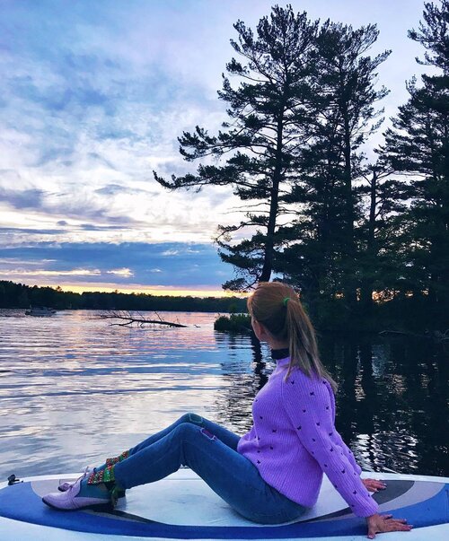 <div class="photoCaption">Just a normal boat ride around the Knife Lake! 😍 #Minnesota #travel #travelwithCrystal #usa #sunset #clozette #ootd</div>