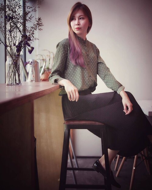 <div class="photoCaption">Going preppy chic in polka dots and pleats with @joopboutique this weekend!</div>