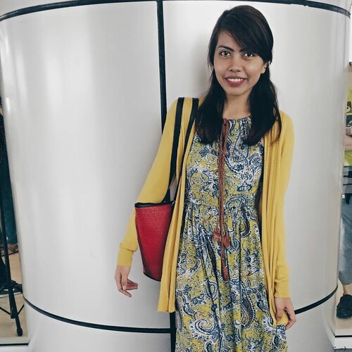 <div class="photoCaption">I would like to thank my mother for my outfit today. Hahahaha Dahil pinilit mo ko na isuot to. Hahaha I love you ma! 😍😘 #ootd</div>