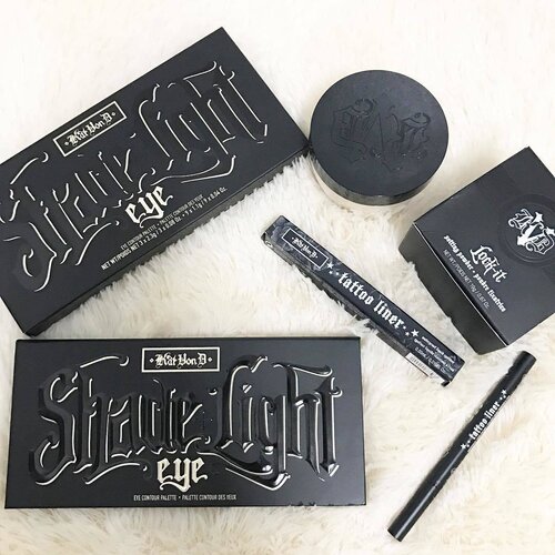 <div class="photoCaption">They are here finally! 🙂 I get to lay my hands on their best-seller Tattoo Liner and guess what? It's my third one and I am still loving it by far. As for the Shade & Eye Contour Palette, I can't believe I own it now after so long. 😍 This new Lock-It Setting Powder is another product that I wanted to try ever since they launched it. Can't wait to show you guys a full review of @katvondbeauty products along with their Everlasting Liquid Lipstick as well. ❤ So stay tuned! All the items are available in @sephoramy! #sephoramy #katvondbeauty #beautyaddict</div>