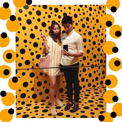 <div class="photoCaption">💛 | Dots, dots and more dots! What a fruitful day out w this one ✨🤗 A trip to the museum, family meals, ring shopping and a movie. Loving you more and more w each passing day, @sky.txh! What's new. .
.
.
.
#youthenchildish #ootd #clozette #coordinatesoffrisbee #coordinatesofsky #lookbook #lookbooksg #igers #igsg #sgblogger #fashionblogger #yayoikusama</div>