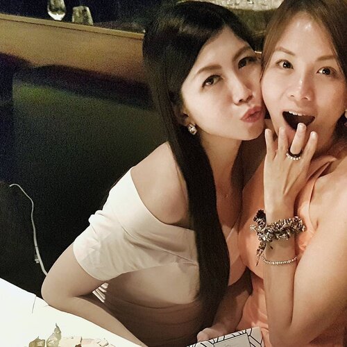 <div class="photoCaption">Happy birthday my dear Tracy! Our friendship had came a long way. May your life be filled with loads of blessings, love and happiness!
#tracyleemeileng #bff #birthday
#influencer #celestiafaithchong #msbabelovebebes #fashionista #imagecoach #clozette #starclozetter #FBSambassador #facebodyskin #youngshineclinic #acmeclinic #acmesculpture #v10plus #headlineshairdressing #beautybynature #phyto #lashregrowth #lierac</div>