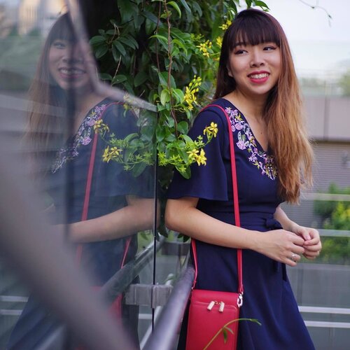 <div class="photoCaption">E M B R O I D E R E D ;
Majorrrr love for this dress omg, I knew I had to buy it the moment I tried it in stores (and its launching online tmr)💕 love the cut and material of the dress tooooo 😍😍😍 feels like forever since I bought new clothes tho heh
Anddd we're back to regular programming cause if u havent watched my igstories, my bun is back ☺️👏🏻
@greytan1
#clozette @theclosetlover #tclootd #ootdshare #ootdmagazine #ootdsg #potd #picoftheday #wiwt #whatiwore #lotd #lookoftheday #pedroshoes</div>