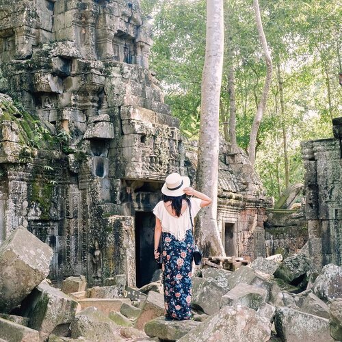 <div class="photoCaption">In another world, in another time.
______________________________
#KistyTravels #KistyTravelsCambodia🇰🇭 #PassionPassport #MyTinyAtlas #TLPicks #CNTraveler #GuardianTravelSnaps #LetsGoWander #WellTravelled #DameTraveler #GirlsLoveTravel #GirlsWhoWander #Clozette #Wanderlust</div>