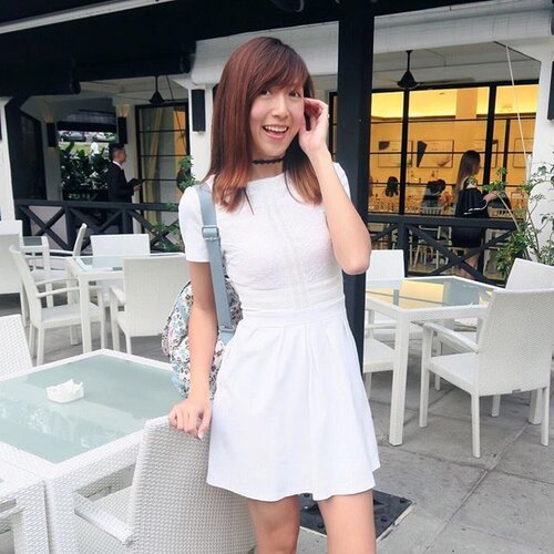 <div class="photoCaption">Wanna thank @eleinchong from @artistryhairsg for taking care of my tresses! 🎀
Having shorter hair made my life so much easier during my #kenting🍯🌛 travels.
💇🏻
From keeping my hair long & pampered with treatments to prepare for my wedding, to giving me a lovely shade of reddish brown for my big day, and finally chopping off the spoilt mess it became after #kentingweds! 😅
#ArtistryHairSg is having a special promotion for ALL HAIR LENGTH until end of June! 🌈
• Japanese Yuko Hair Colouring + Hair Treatment for one @ $88 nett
• Japanese Yuko Hair Colouring + Hair Treatment for two @ $168 nett
You can also get up to 30% off services when you mention my name. Call 6221 9255 to make an appointment! ☎️ #clozette #sglifestyleblogger #sgbloggers #sghairsalon #sghairstylist #sghair #hairsalonsg</div>