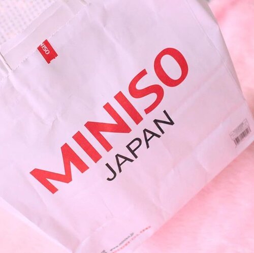 <div class="photoCaption">Check out my latest haul from @miniso_ph on the blog. 😉💕 See full details at www.bloominzahra.com 💓 #minisoph #miniso #clozette
.
.
.
.
#beauty #beautyblogger #blogger #instagramers #igersmanila #blogger #bloggers #bloggersph #lifestyle #lifestyleblogger #blogph #igers #fblogger #fbloggers #bblogger #bbloggers #dubaiblogger #uaebloggers #mydubai</div>
