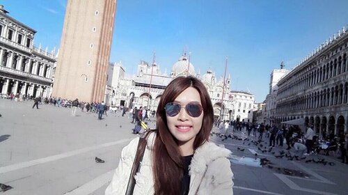 <div class="photoCaption">🌹
“When I seek another word for ‘music’, I never find any other word than ‘Venice’.” - Friedrich Nietzsche
🌹
#instatravel #selfie #clozette #OOTDMagazineMY</div>