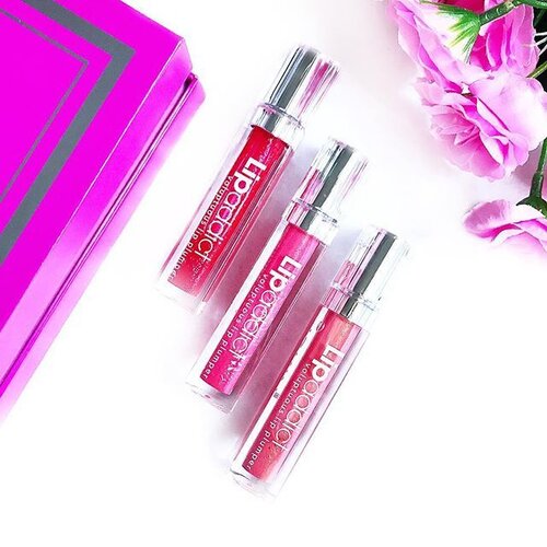 <div class="photoCaption">Anti Aging products for lips? Yes there are quite a number but one that makes you pretty instantly? I haven't seen one! I was quite impressed, when I saw the functions of these lipgloss. Normal lip gloss just hydrates your lips but this is additionally targeting wrinkles, and plumping up your lips without the need for injections! Yes, amazing I know.
--
Thank you @soaddictedofficial for sending me these awesome products 😘💕
--
I m using the pink one today, you can check my IG story before it disappears 💕
--
Full blogpost with more photos and swatches will be up on my blog this weekends 💕
--
Items were sent to me for review purposes by @soaddictedofficial, all of my opinions and reviews remains truthful despite it's a gifted item xo
#clozette #rasianbeauty</div>