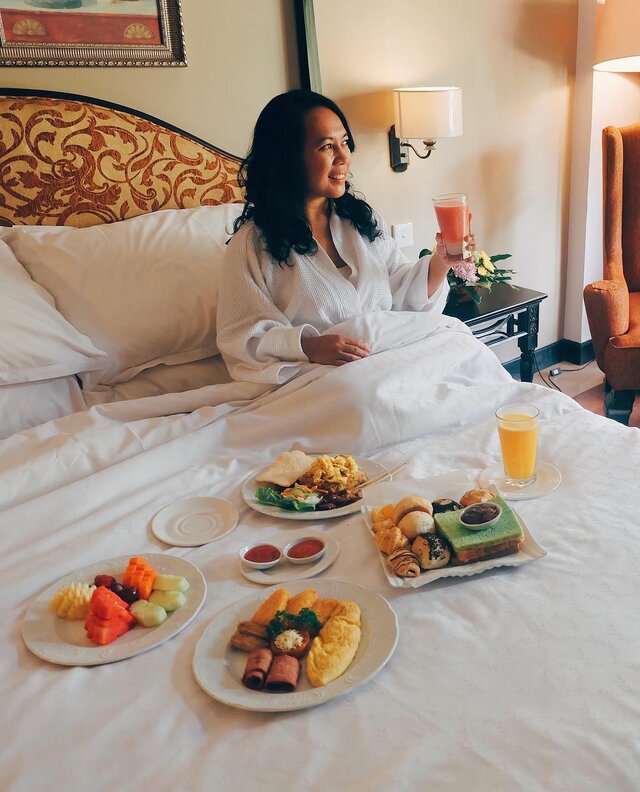 Theres No Better Way To Start The Day Than Having Breakfast In Bed At Sheratonjogja Theres No Better Way To Start The Day Than Having Breakfast In Bed At Sheratonjogja